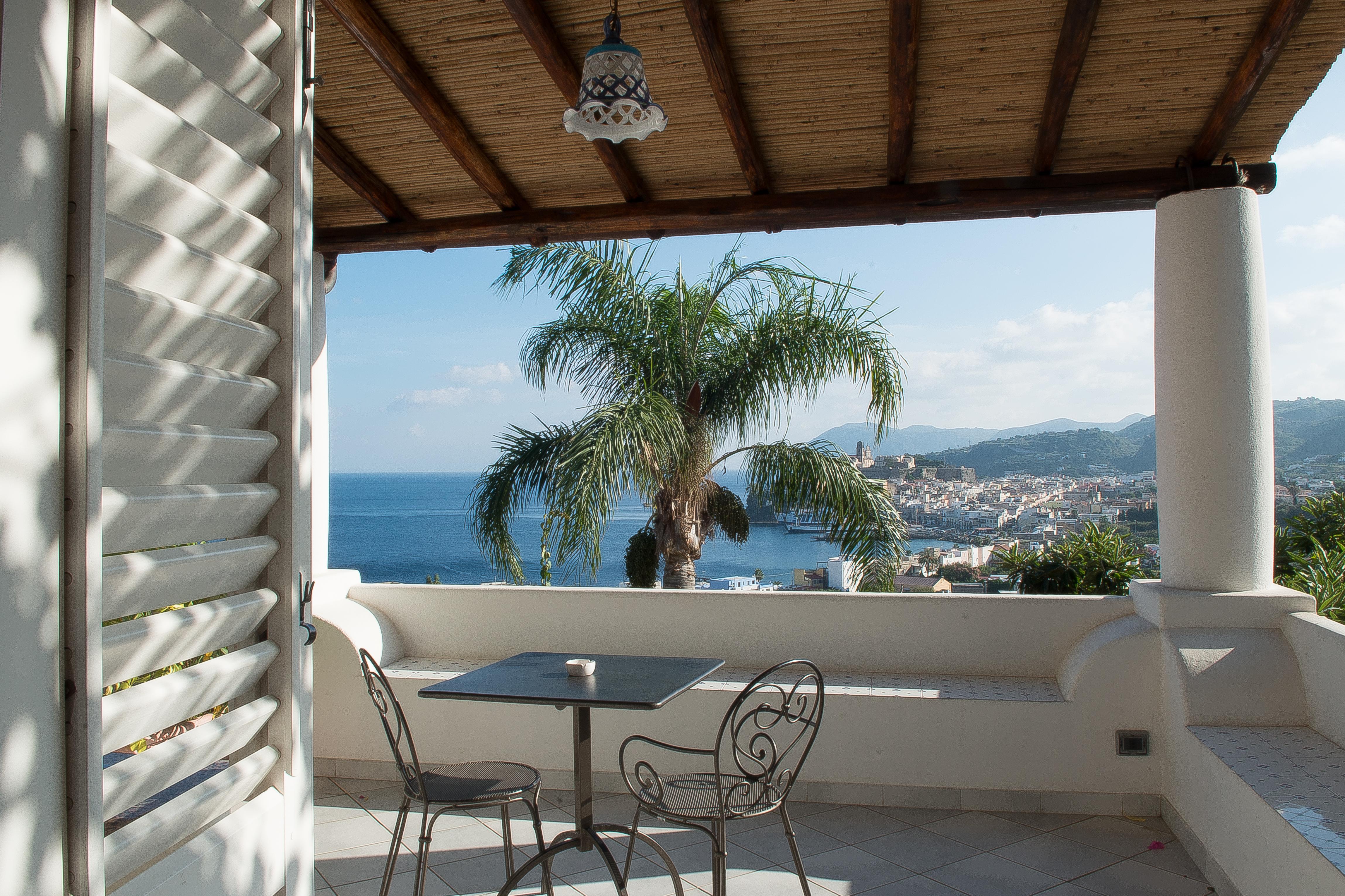 Hotel Villa Enrica - Aeolian Charme Липари Екстериор снимка