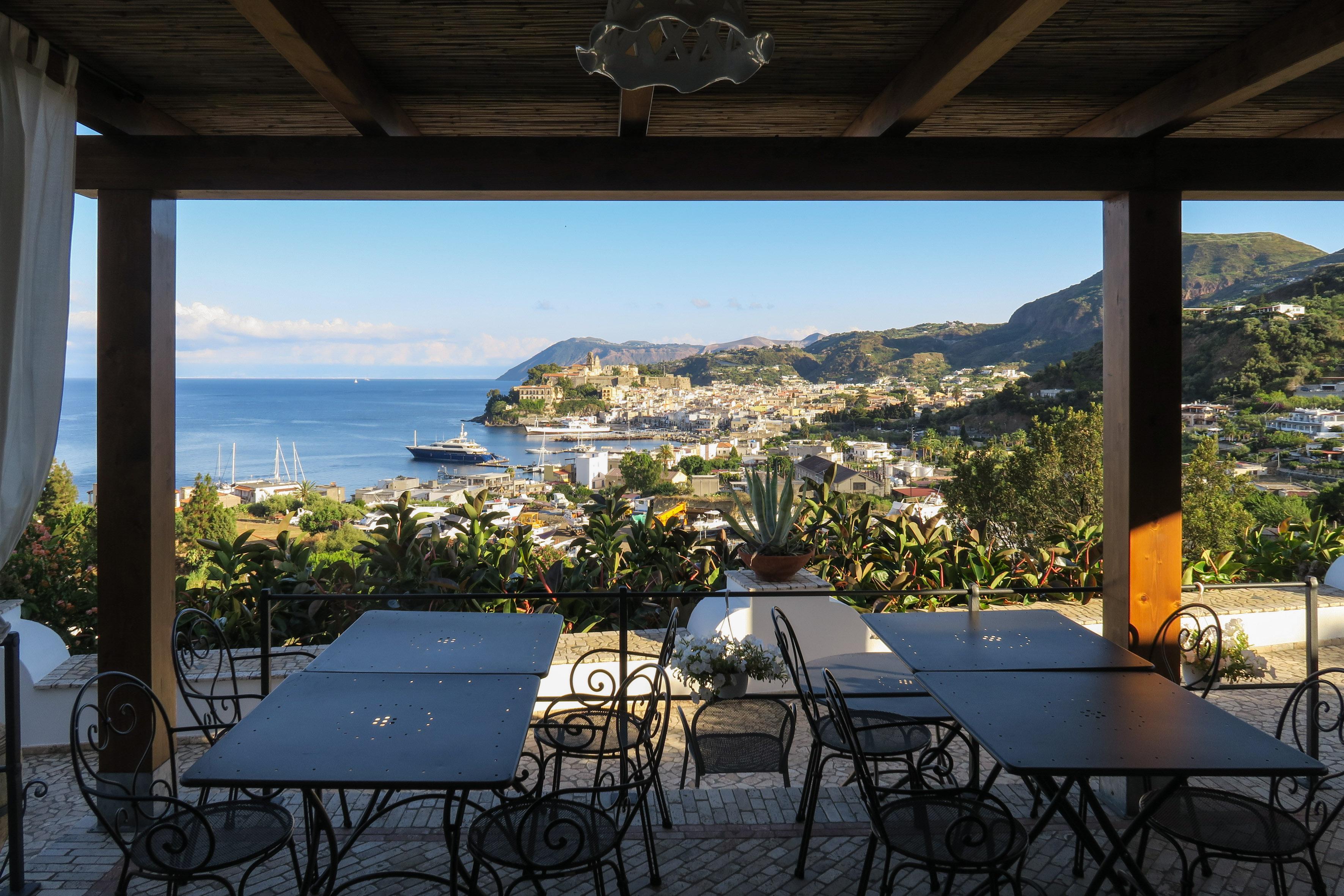 Hotel Villa Enrica - Aeolian Charme Липари Екстериор снимка