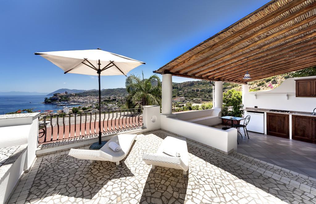 Hotel Villa Enrica - Aeolian Charme Липари Екстериор снимка