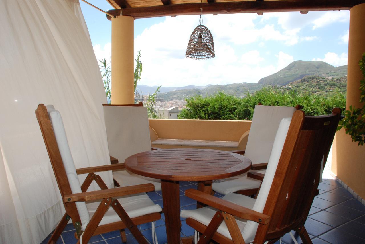 Hotel Villa Enrica - Aeolian Charme Липари Екстериор снимка