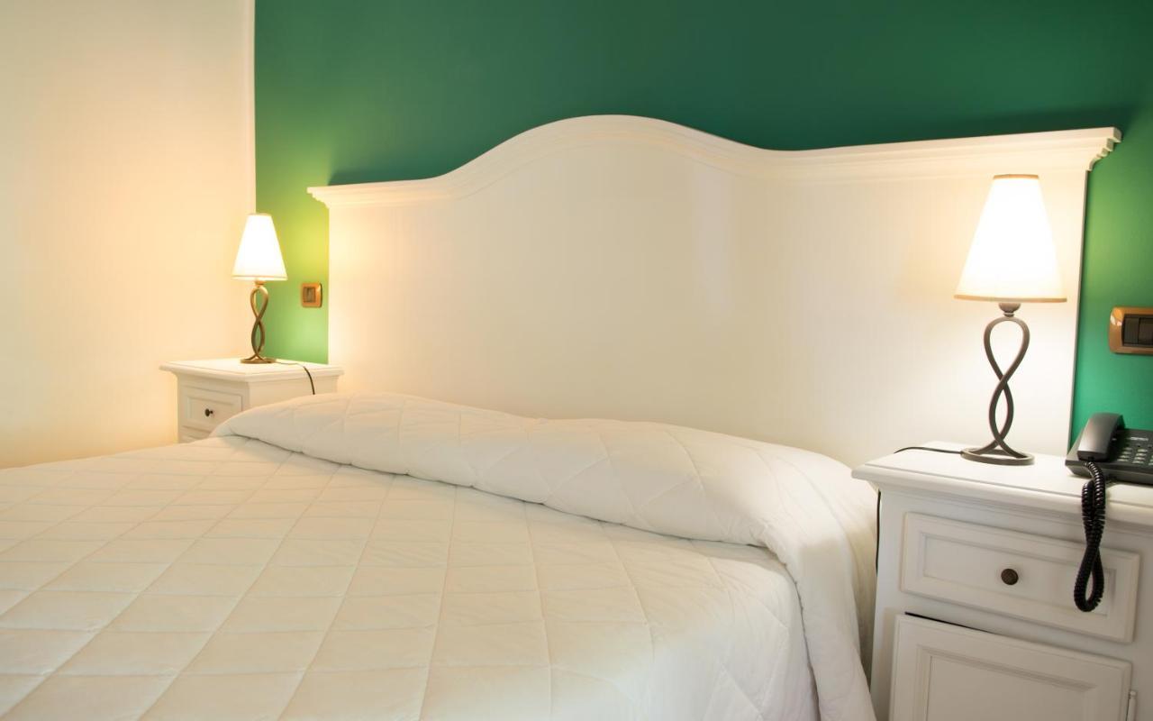 Hotel Villa Enrica - Aeolian Charme Липари Екстериор снимка
